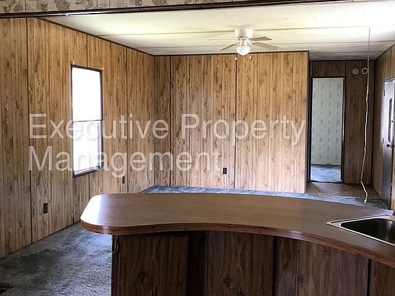 5th image of 4138 Greenwood Dr