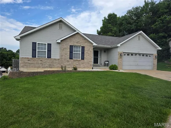 805 Sundance Ct, Fenton, MO 63026