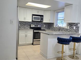9302 Dresden Ln, Port Richey, FL 34668
