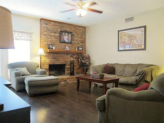 2nd image of 8522 Flower Meadow Dr