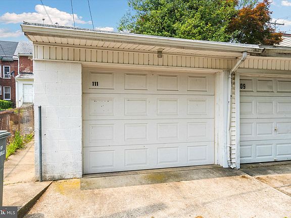 3rd image of 111 Strode Ave