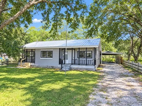 228 Hyland Dr, Gheens, LA 70355