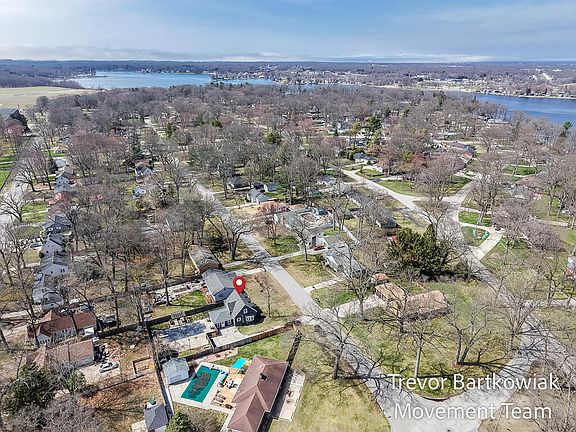 2nd image of 735 Wendover Blvd