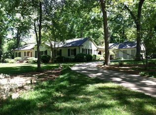 2035 Ferncliff Rd, Charlotte, NC 28211