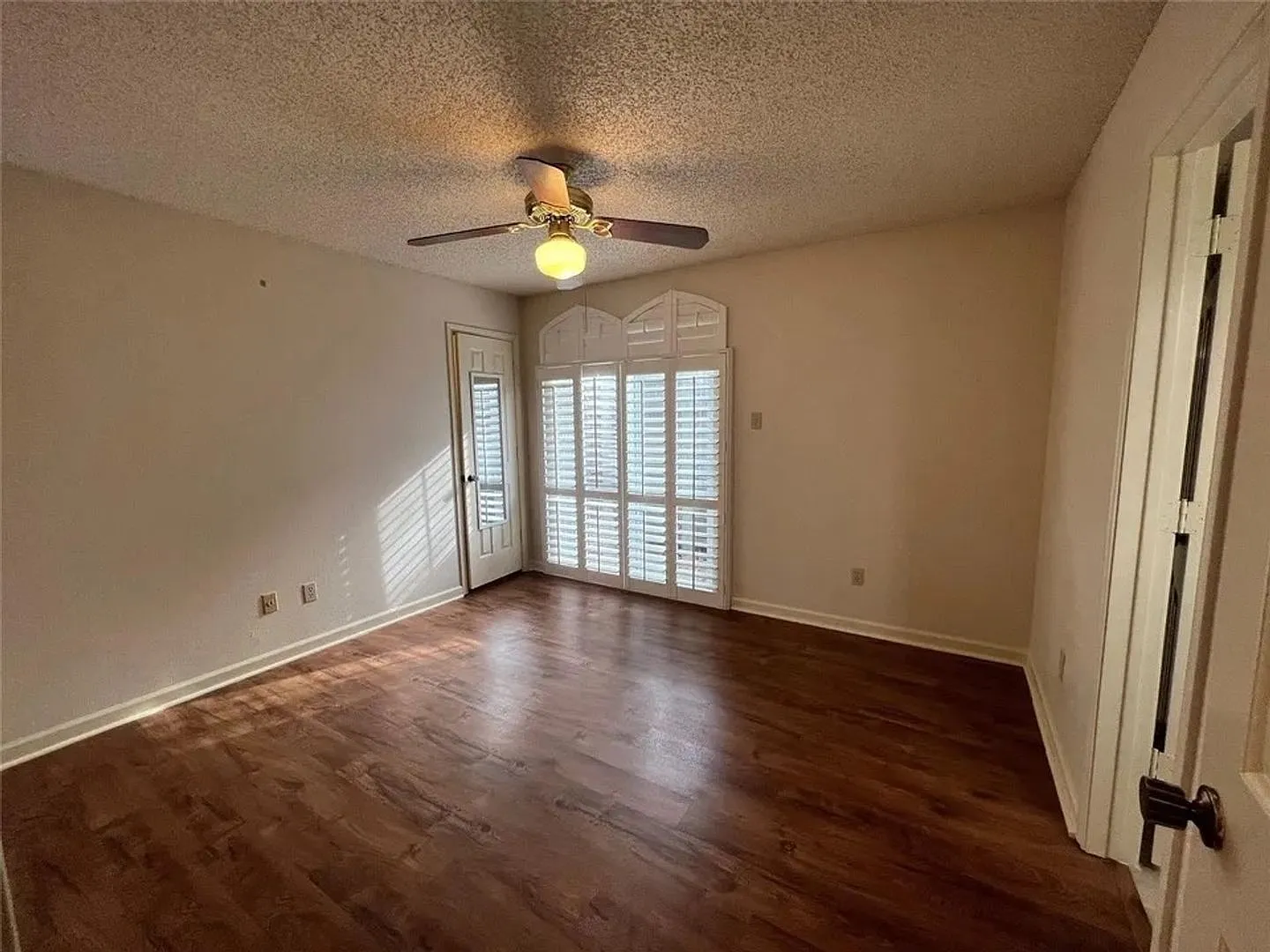 Charming 2BR House in Fort Worth — Photo 4