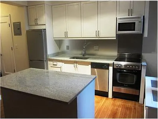 Rented by Douglas Elliman | media 28