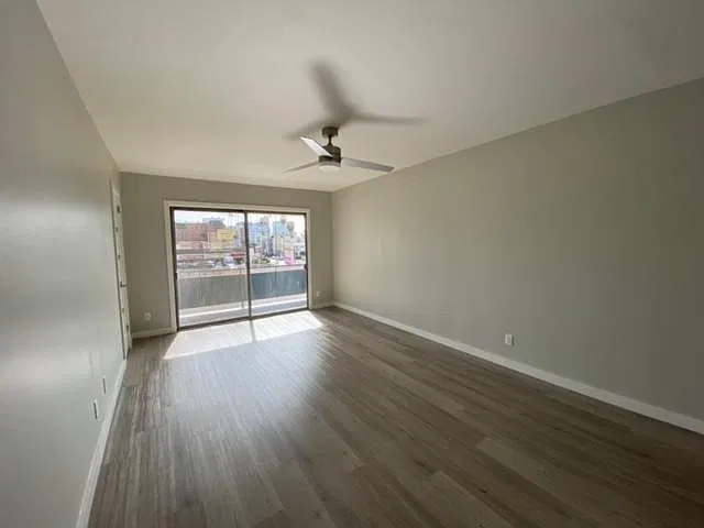 Studio, 400 sqft, $1,695 — Photo 4