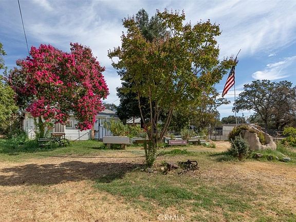 3rd image of 2421 Monte Vista Ave