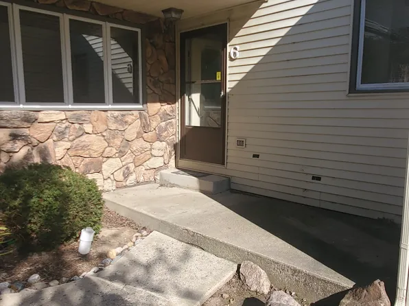 1110 Timbercreek Dr APT 6, Grand Ledge, MI 48837