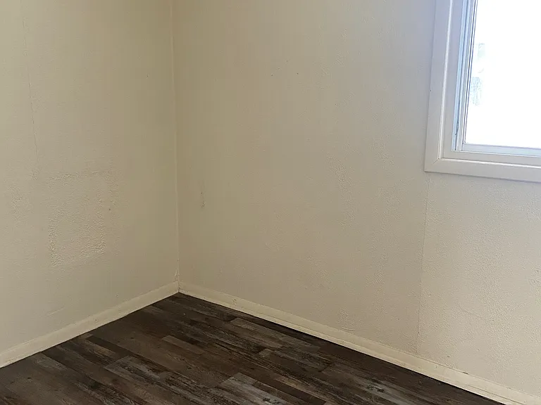 324 Union St #4 — Photo 5