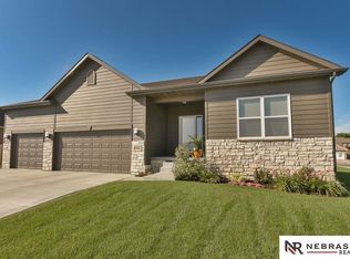 14925 Laurel Ave, Omaha, NE 68116