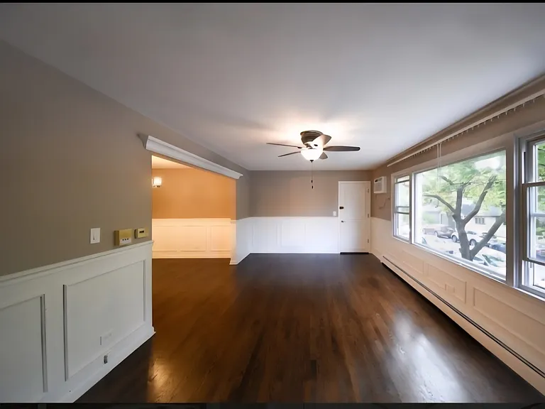 4128 W Byron St #202 — Photo 1