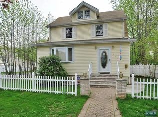 197 Park Ave, Teaneck, NJ 07666
