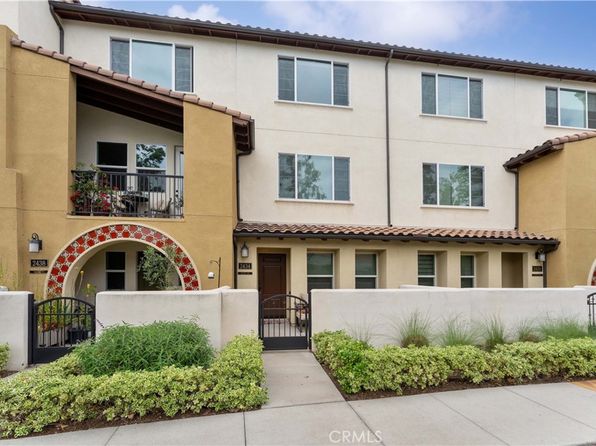 2434 S Tapestry Way