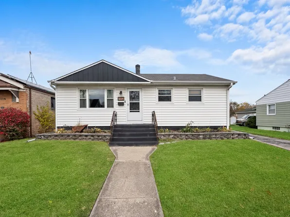 8224 45th Pl, Lyons, IL 60534