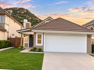 11482 Hideaway Ln, Fontana, CA 92337