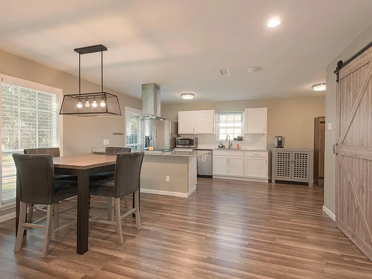 2211 Yewpon Dr — Photo 17