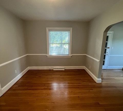5th image of 4711 Brittles Ln
