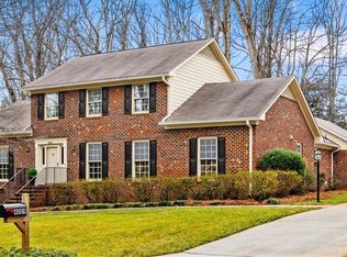 4009 Tallwood Dr, Greensboro, NC 27410