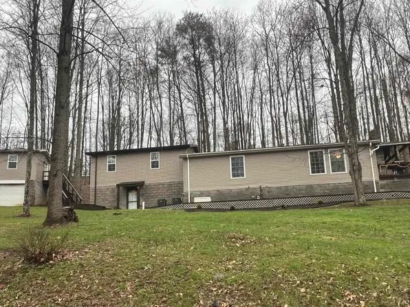 749 Valley Hill Estates Ln, Horner, WV 26372
