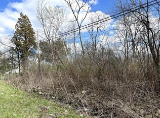 1317 W Dundee Rd, Palatine, IL 60074