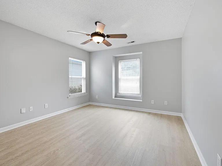 2944 Glade Aster Ct — Photo 27