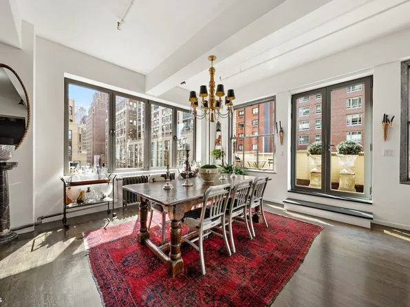 347 West 39th Street 8E image 2 of 9