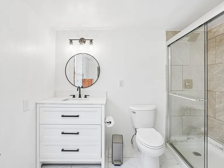 6609 Beacon Ln — Photo 3