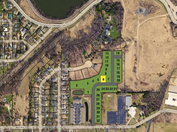 396 Riverview Ridge Pl #6, Combined Locks, WI 54113