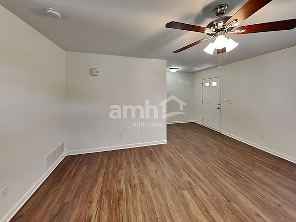 5th image of 684 Salinger Dr