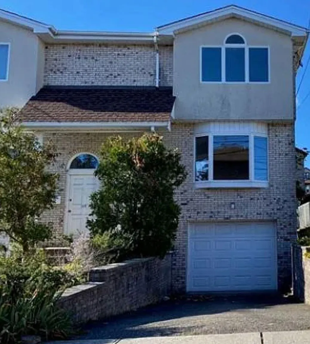 3 bed, 3.5 bath, 2049 sqft, $4,100 — Photo 1