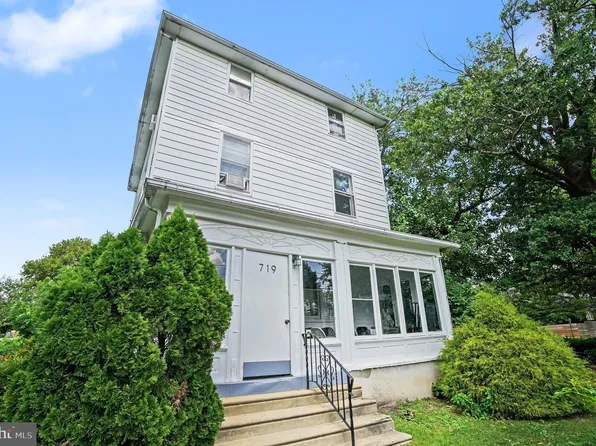 719 Pembroke Ave, East Lansdowne, PA 19050