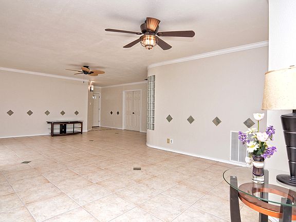 5th image of 8346 Bent Meadow Dr
