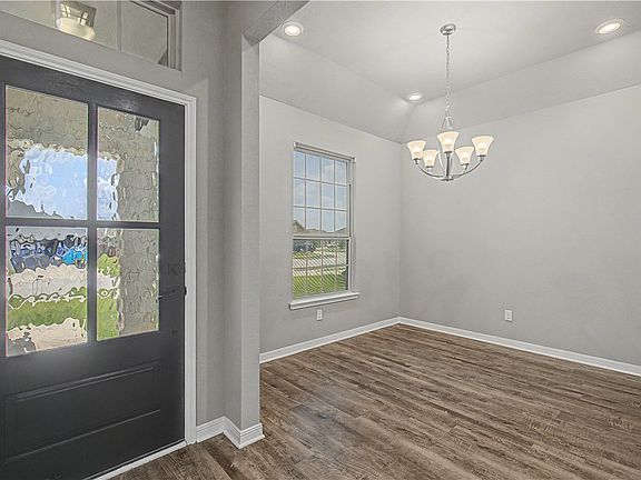 5th image of 2134 Markley Dr