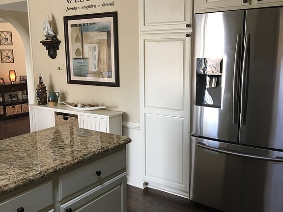 Custom pantry and new refrig