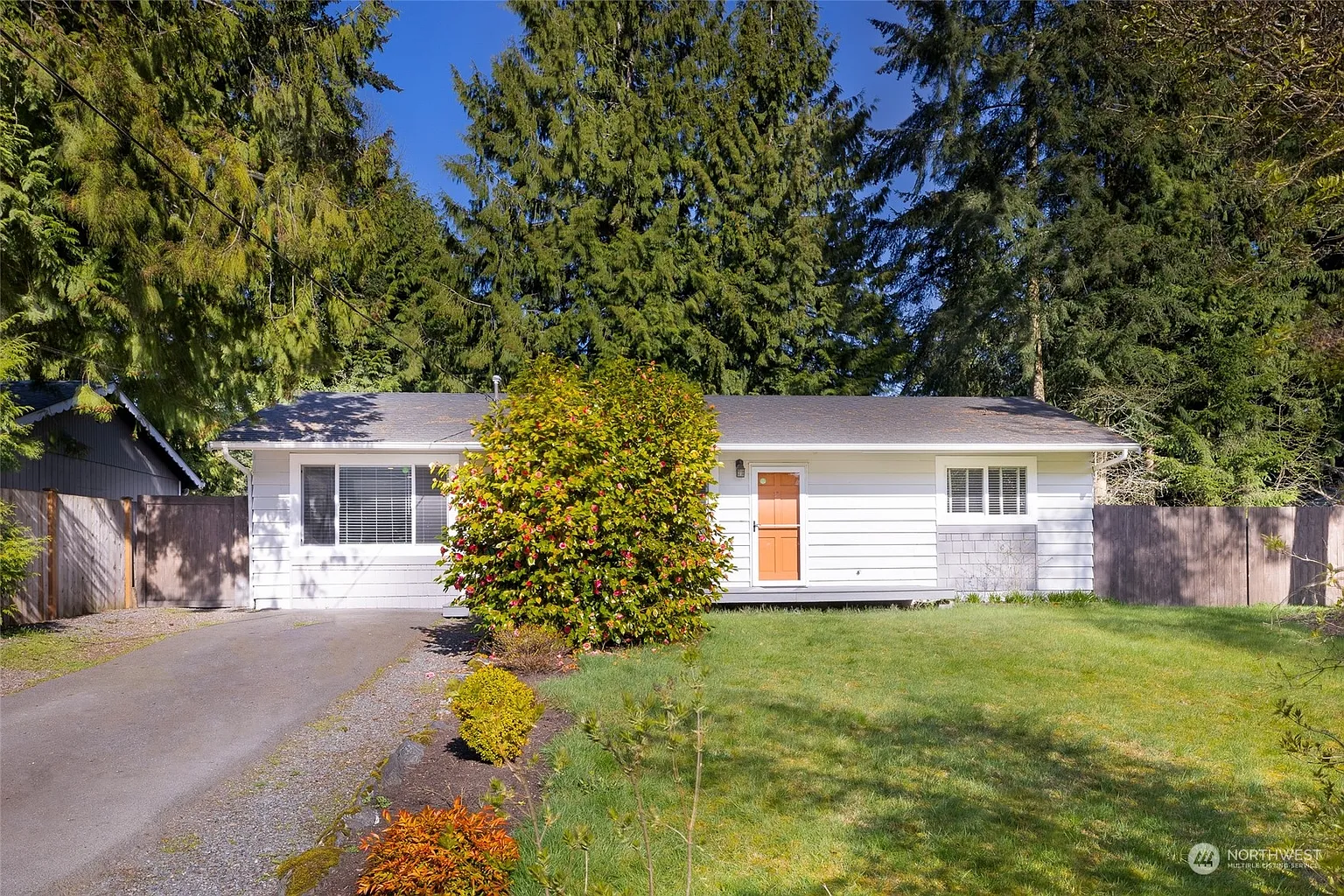 13411 Meridian Drive SE photo 1