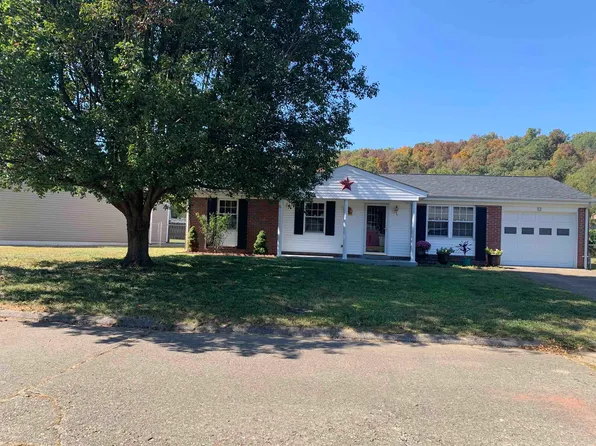 12 Campbell Ln, Barboursville, WV 25504