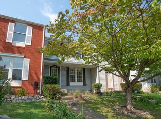 4741 Hersand Ct, Woodbridge, VA 22193