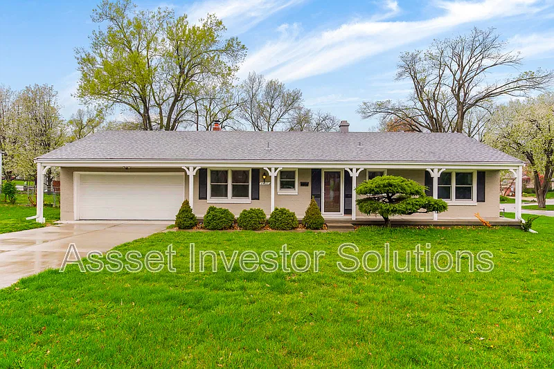 8400 State Line Rd