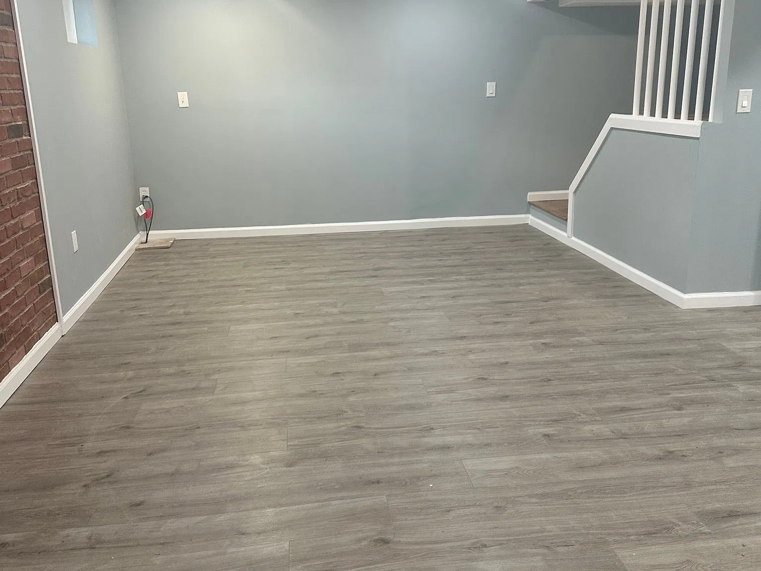 Spacious 1,500+ Sq. Ft. Newly Renovated Apartment - All Utilities ,Wi-Fi Included, Private Entrance" — Photo 2