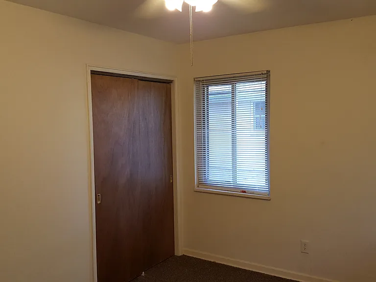 3827 Kingswood Dr — Photo 20