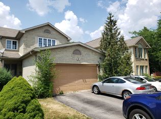 105 Southcott Ct, London, ON N6G4Y6