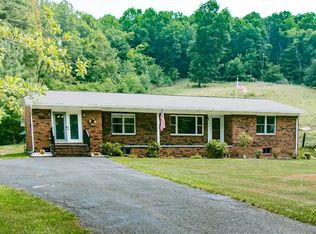 5595 Dry Fork Rd, Cedar Bluff, VA 24609