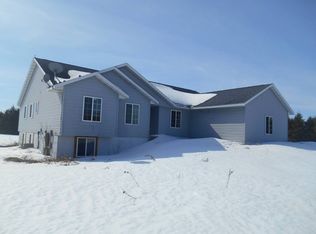S613 Hoff Rd, Marshfield, WI 54449