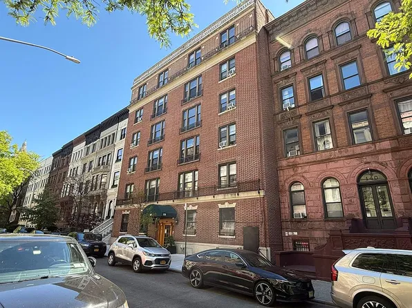 136 W 75th St APT 1D, New York, NY 10023