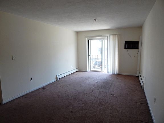 2nd image of 45 Elm St #4