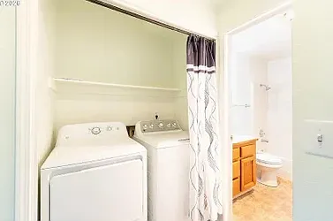 8720 SW Tualatin Rd #206 — Photo 10