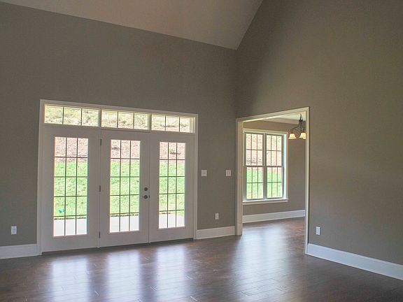 5th image of 615 Elk Falls Ln