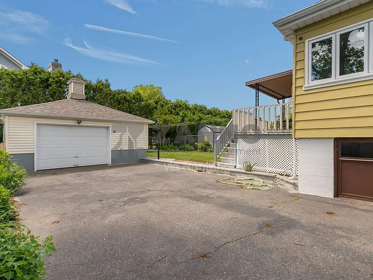 4 Harker Ave — Photo 36