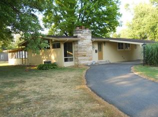 190 E Greenwood Ave, South Jacksonville, IL 62650